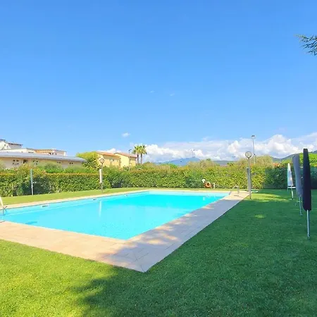 Colors Pool Bardolino