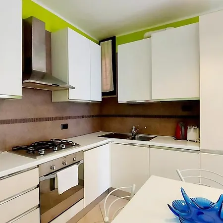 Colors Pool 巴多利诺