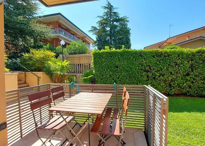 Colors Pool Bardolino